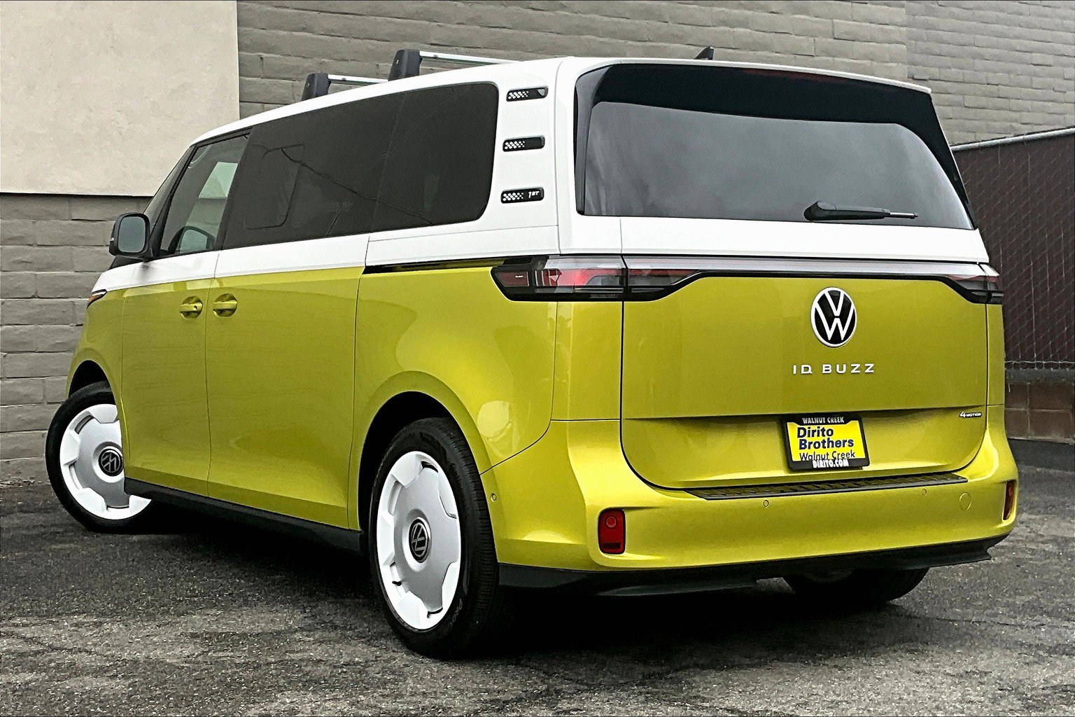New 2025 Volkswagen ID. Buzz 1st Edition AWD/4WD image 2