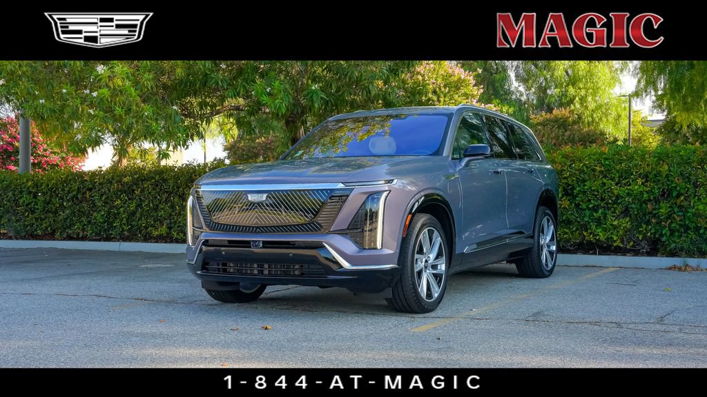 Used 2026 Cadillac Vistiq Luxury AWD/4WD image 1