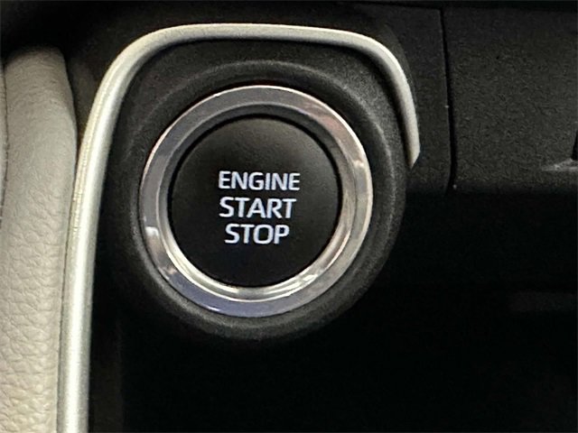 Used 2024 Toyota Grand Highlander AWD image 29