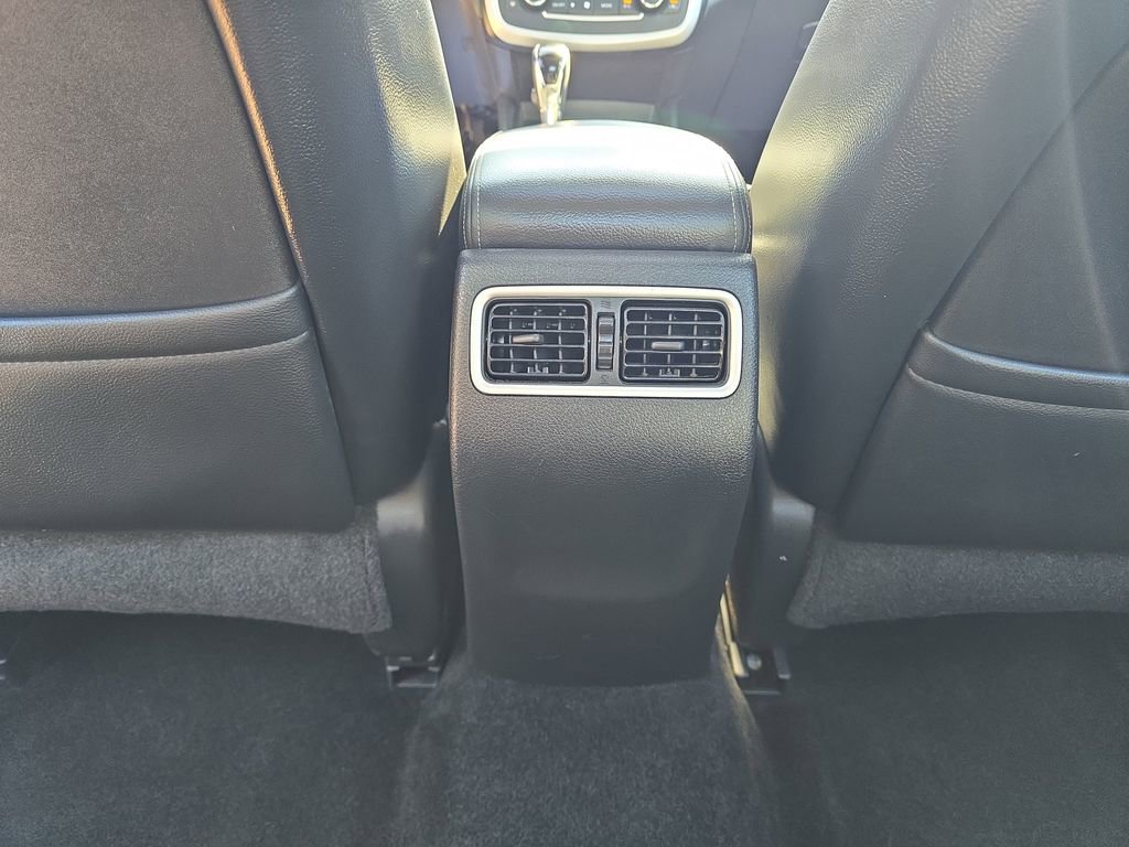 Used 2016 Nissan Altima 2.5 SL w/ 2.5 Technology w/LED Package image 28