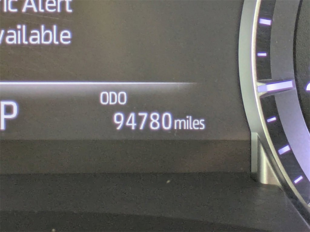 Used 2023 Toyota Highlander XLE image 20