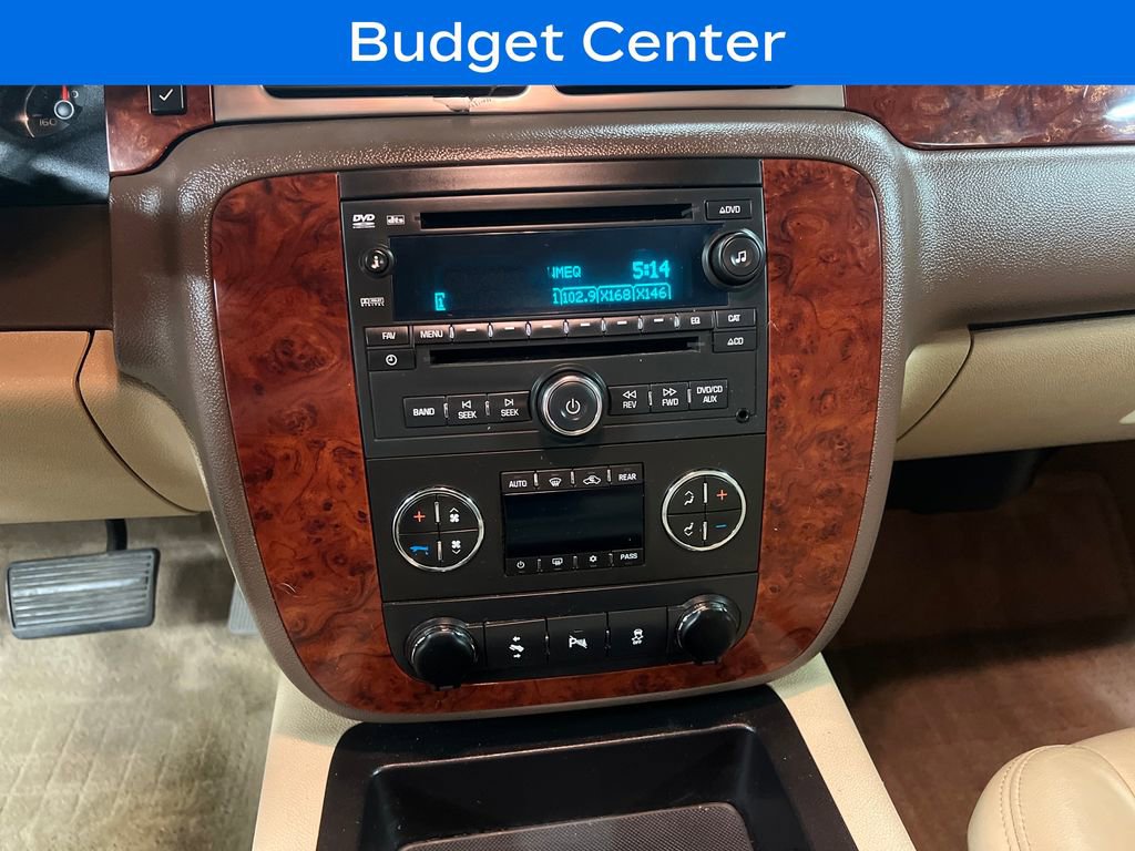 Used 2013 Chevrolet Tahoe LT w/ Luxury Package AWD/4WD image 23