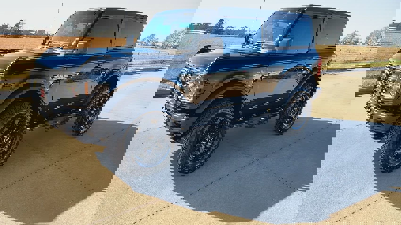 Used 2024 Ford Bronco Black Diamond image 5