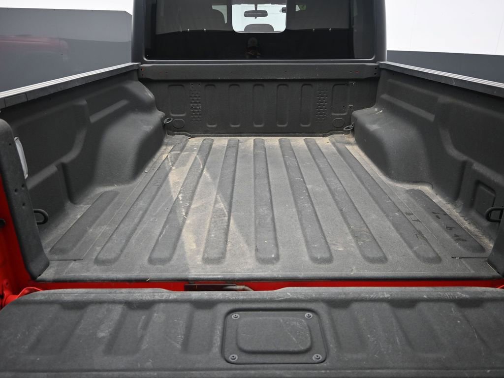 Used 2021 Jeep Gladiator Mojave AWD/4WD image 32