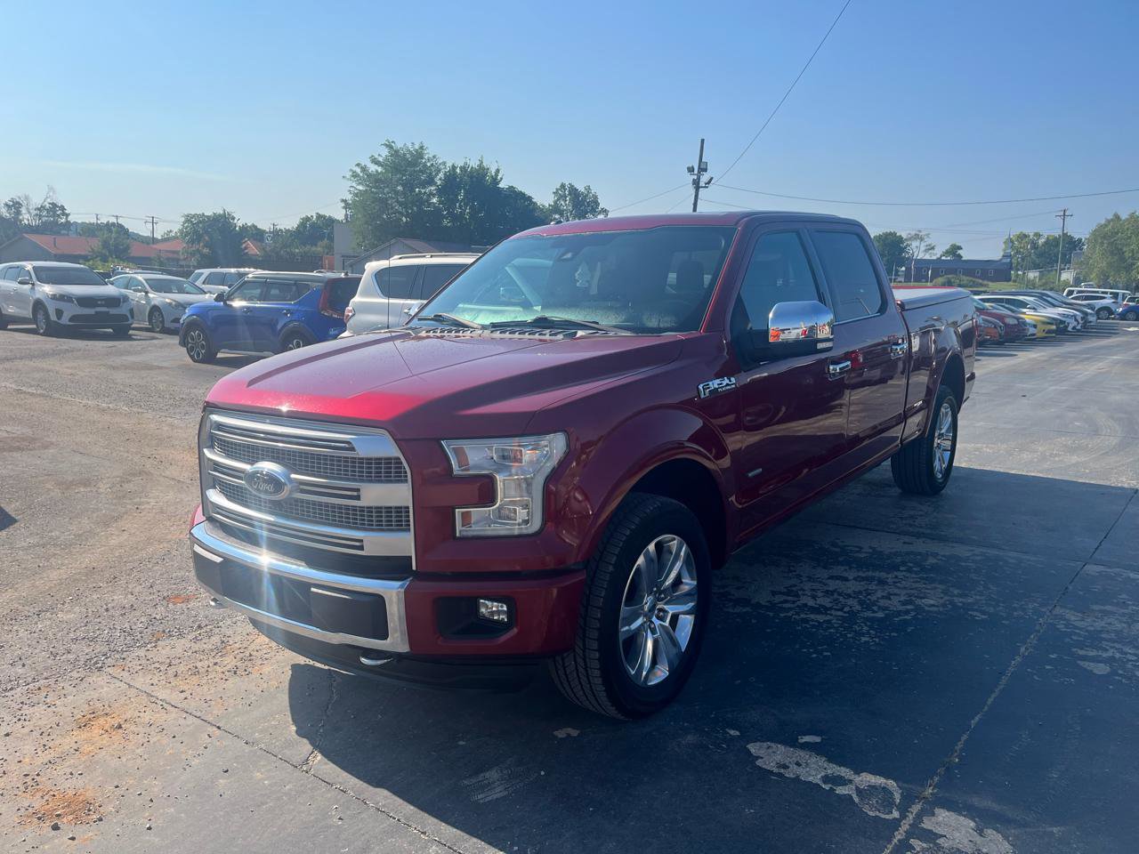 Used 2015 Ford F150 Platinum w/ Equipment Group 701A Luxury AWD/4WD image 7