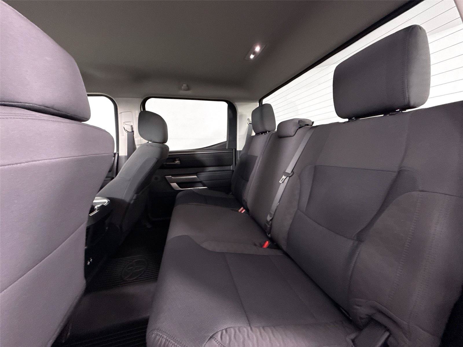 Used 2023 Toyota Tundra SR5 w/ SR5 Convenience Package AWD/4WD image 29