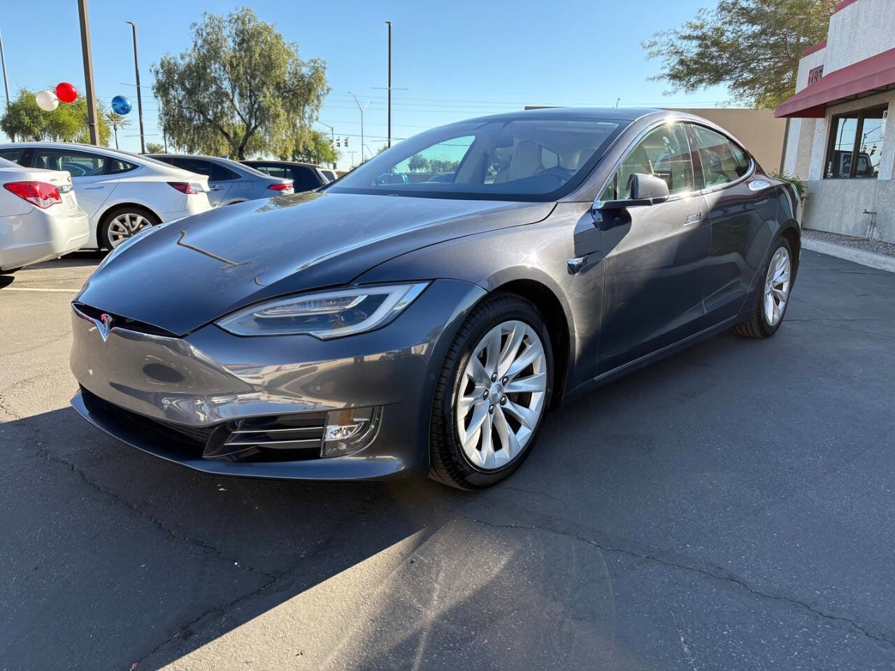 Used 2019 Tesla Model S 75D image 4