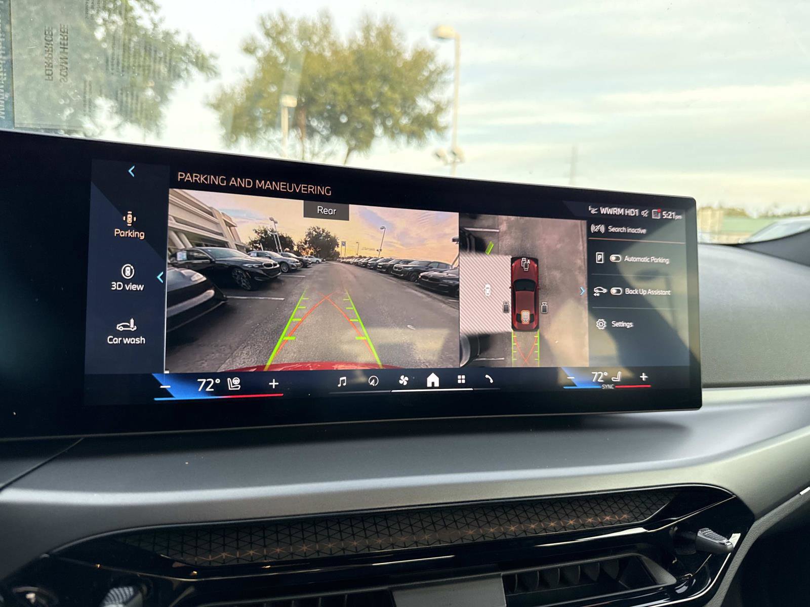 Used 2025 BMW 230i Coupe image 21