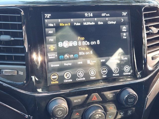 Used 2022 Jeep Grand Cherokee Limited w/ Trailer Tow Group IV image 6