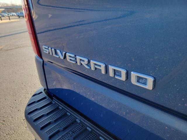 Used 2024 Chevrolet Silverado 1500 LT AWD/4WD image 26