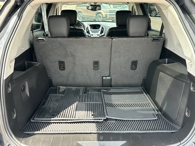 Used 2017 GMC Terrain SLT w/ Open Road Package FWD image 15