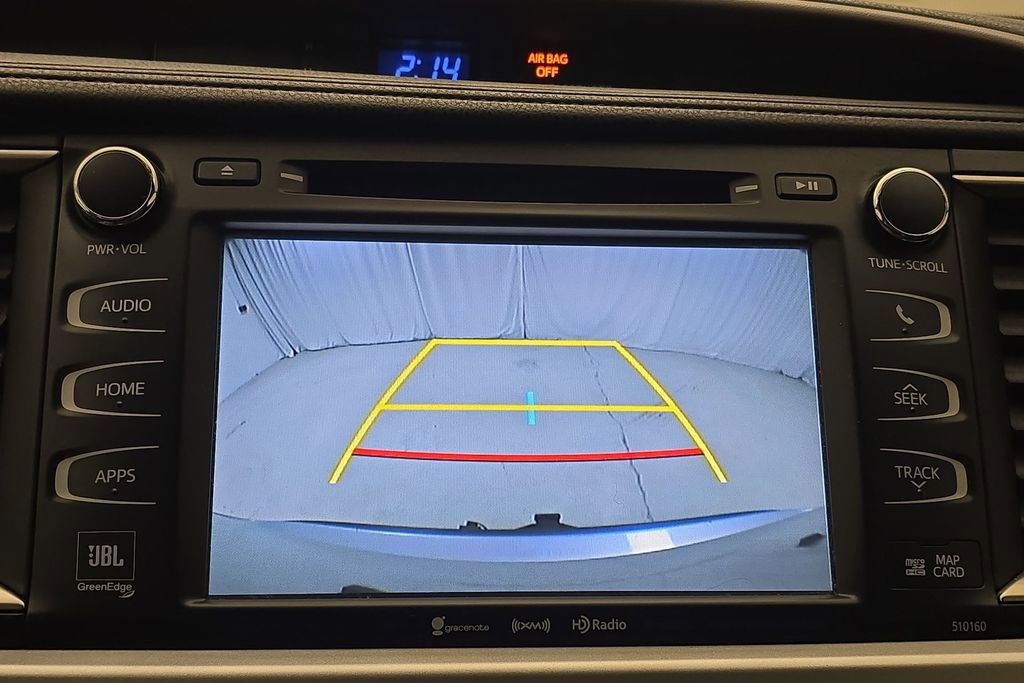 Used 2016 Toyota Highlander Limited w/ Driver Technology Package image 17