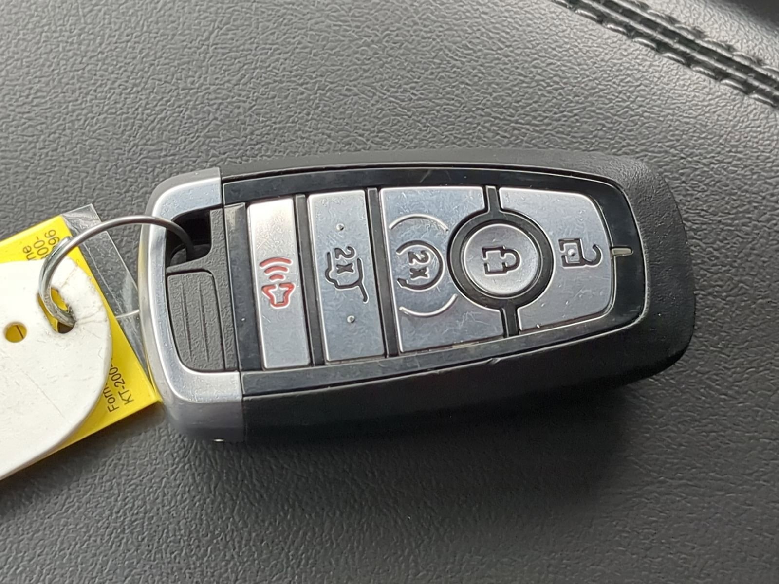 Used 2022 Ford Explorer XLT w/ Equipment Group 202A AWD/4WD image 41