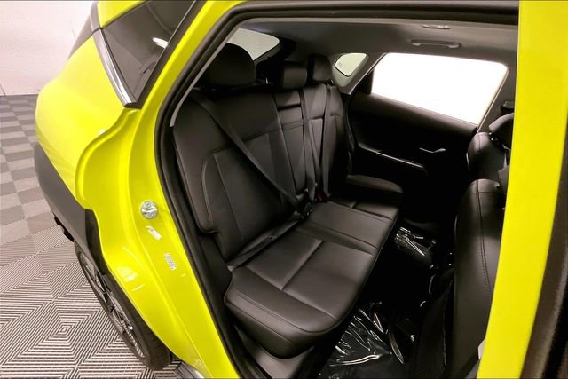 Used 2025 Hyundai Kona Limited FWD image 26