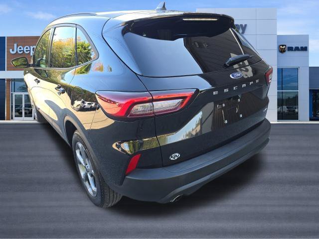 Used 2025 Ford Escape ST-Line AWD/4WD image 7
