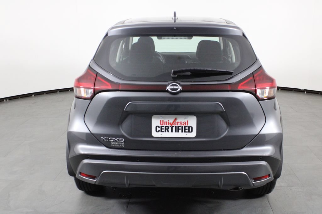 Certified 2025 Nissan Kicks Play S FWD image 11