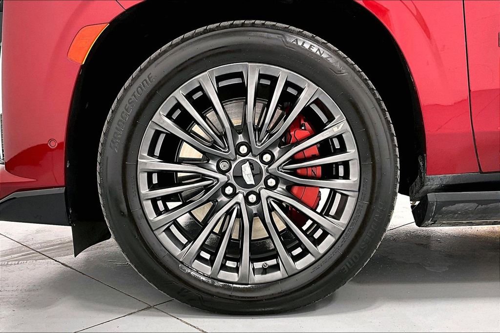 Used 2023 Cadillac Escalade ESV V image 11