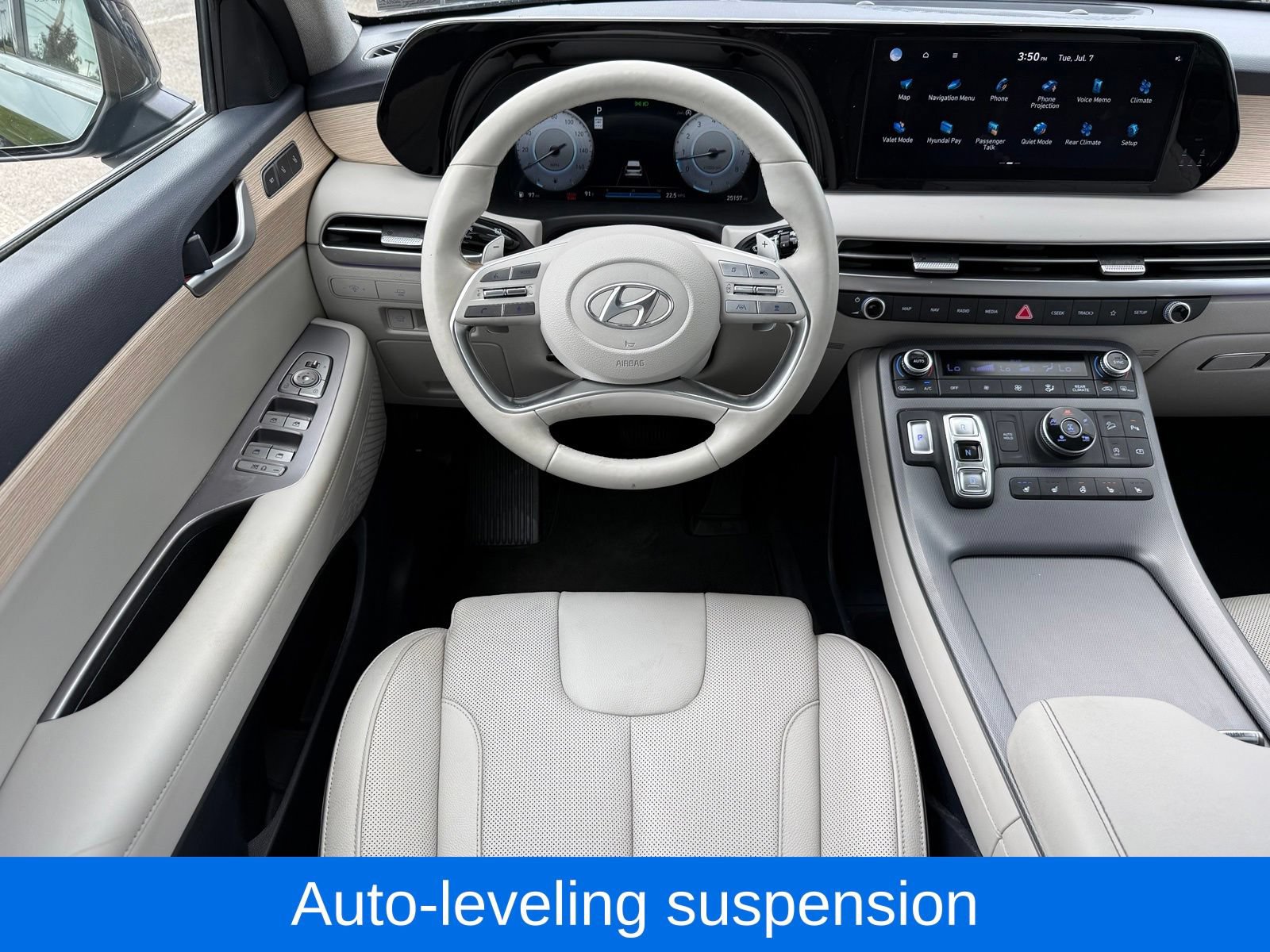 Used 2024 Hyundai Palisade Limited AWD/4WD image 37