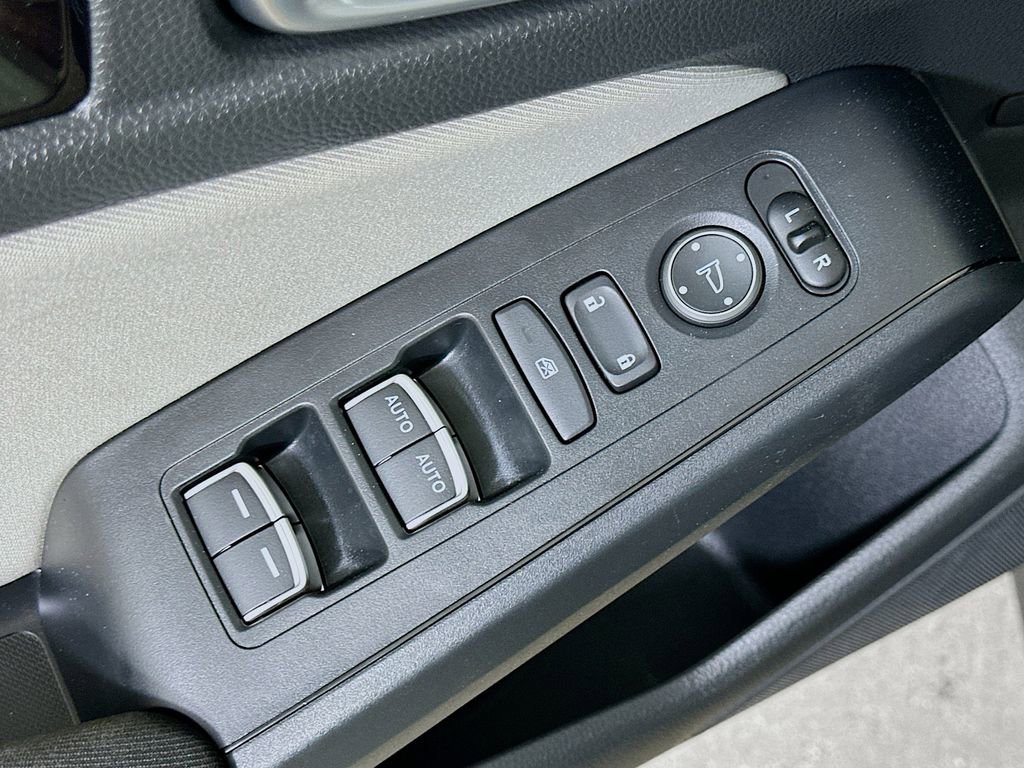 Used 2023 Honda Civic EX image 15