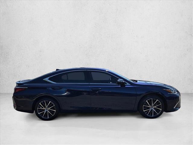 Used 2023 Lexus ES 300h w/ Premium Package FWD image 3