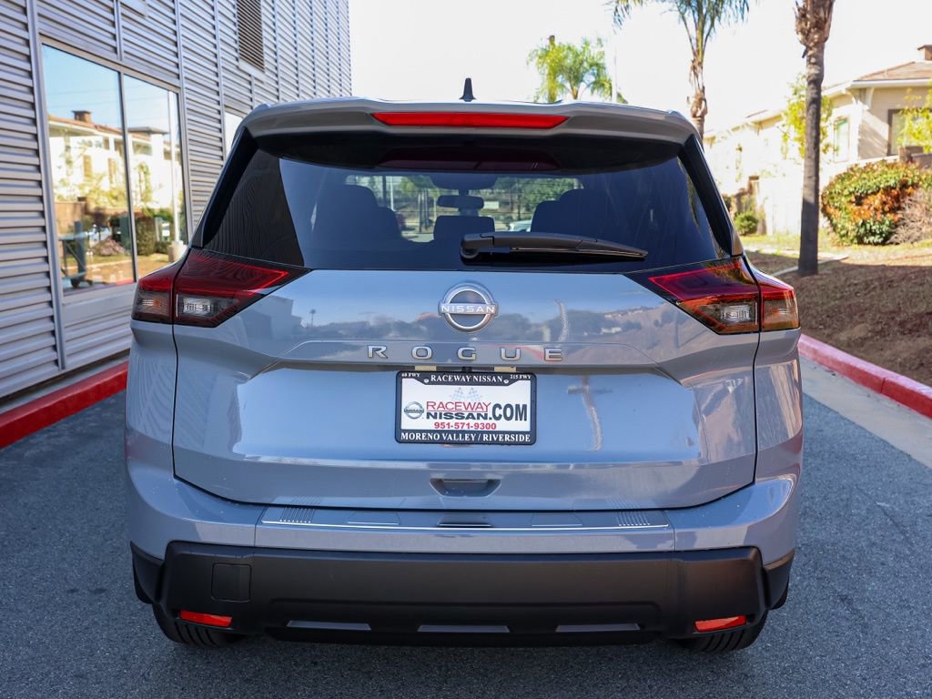 New 2026 Nissan Rogue SV image 5