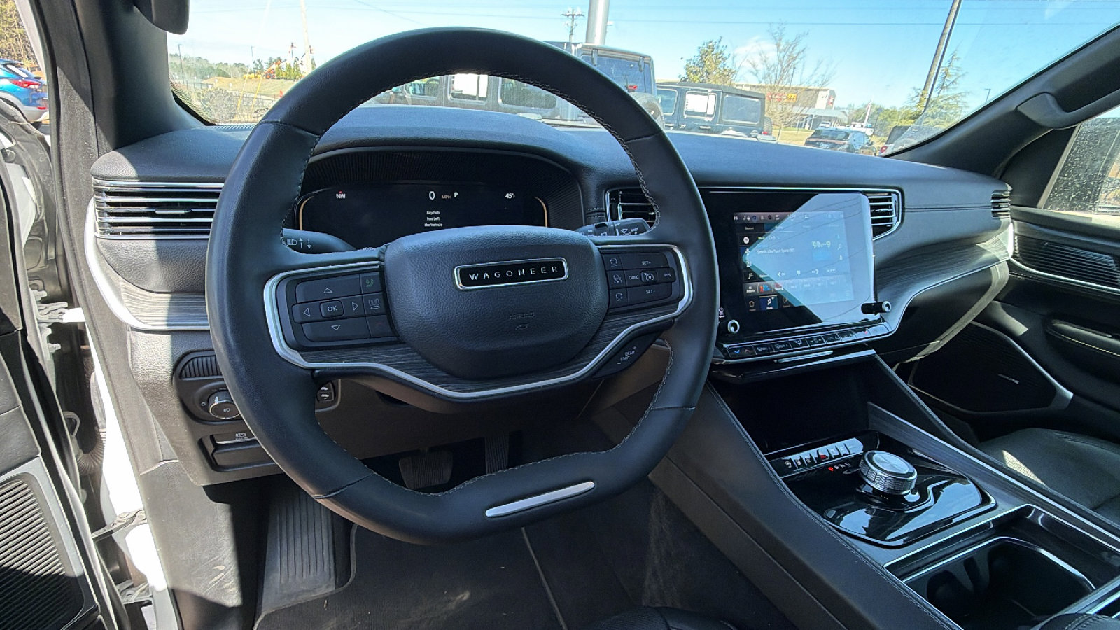 Used 2023 Jeep Wagoneer Series III w/ Preferred Equipment Group image 27