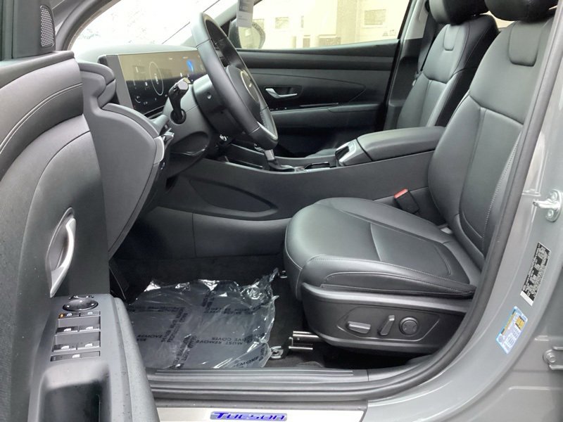 Certified 2025 Hyundai Tucson SEL image 24