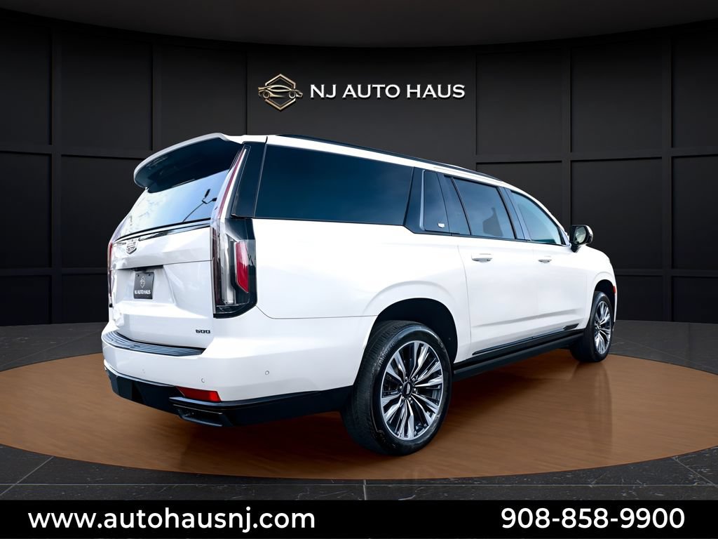 Used 2023 Cadillac Escalade ESV Sport w/ Touring Package AWD/4WD image 8