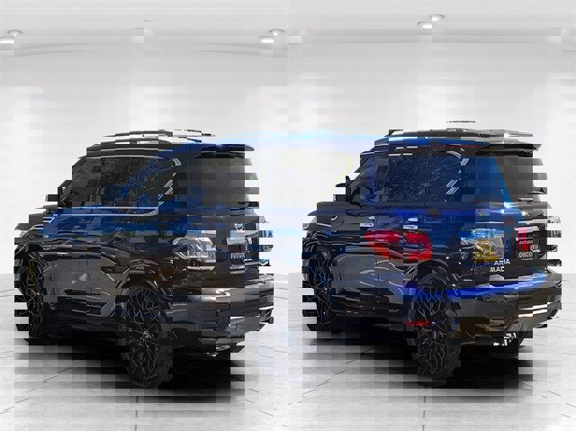 Used 2020 Nissan Armada Platinum image 6