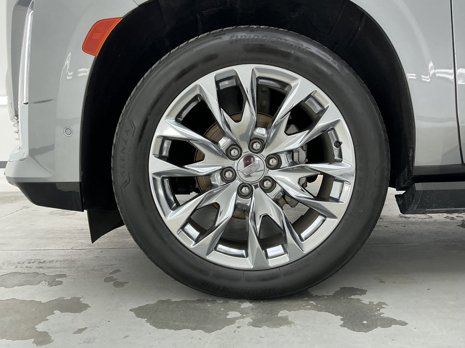 Used 2023 Cadillac Escalade Premium Luxury Platinum image 19