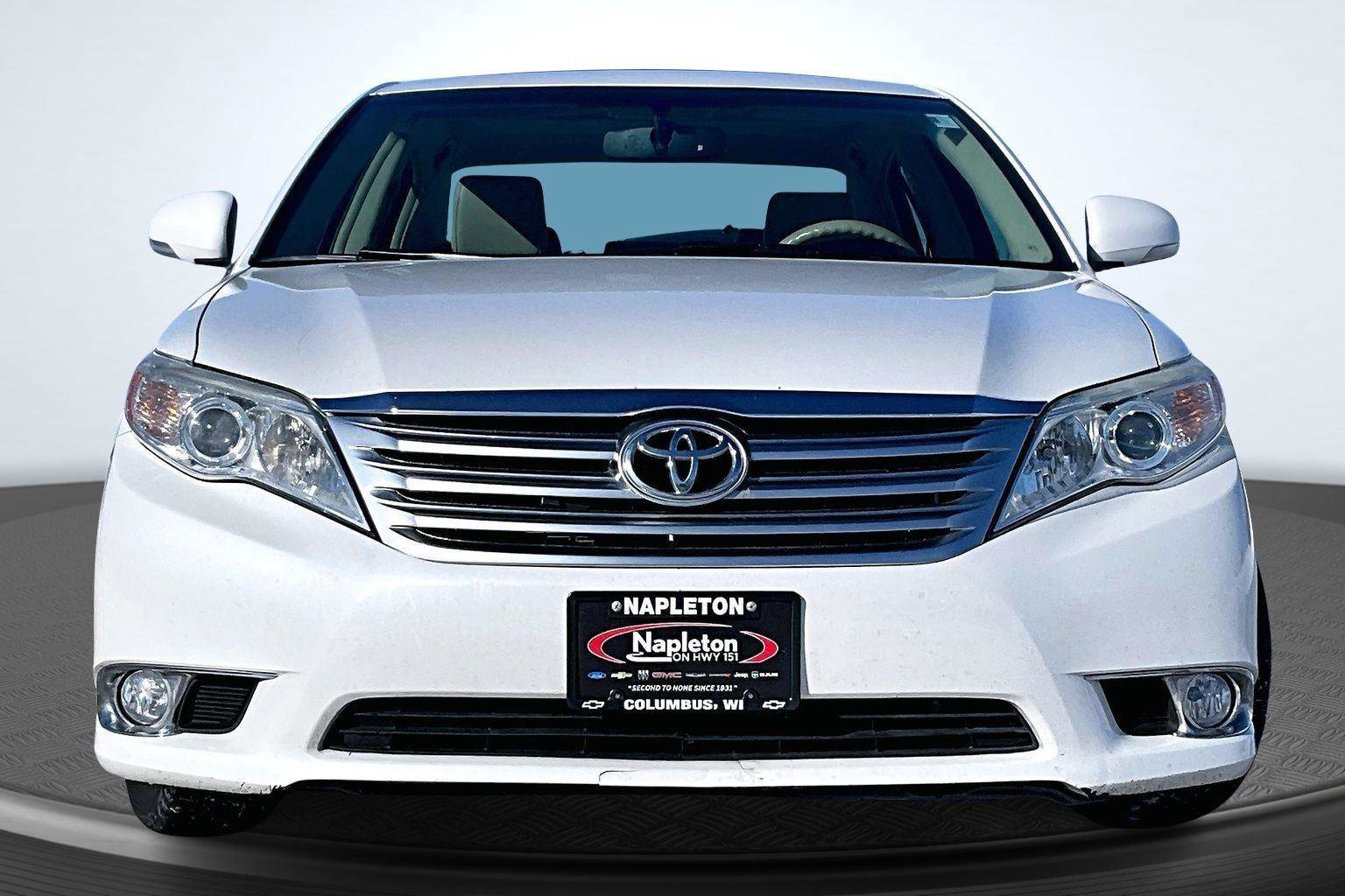 Used 2012 Toyota Avalon 4DR SDN image 3