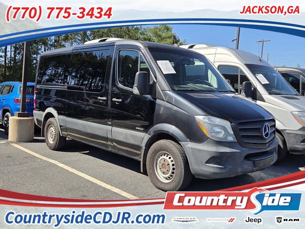Used 2016 Mercedes-Benz Sprinter 2500 image 1