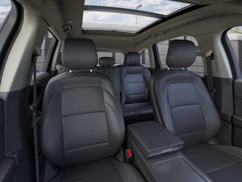 New 2026 Lincoln Nautilus Premier w/ Equipment Group 102A AWD/4WD image 11
