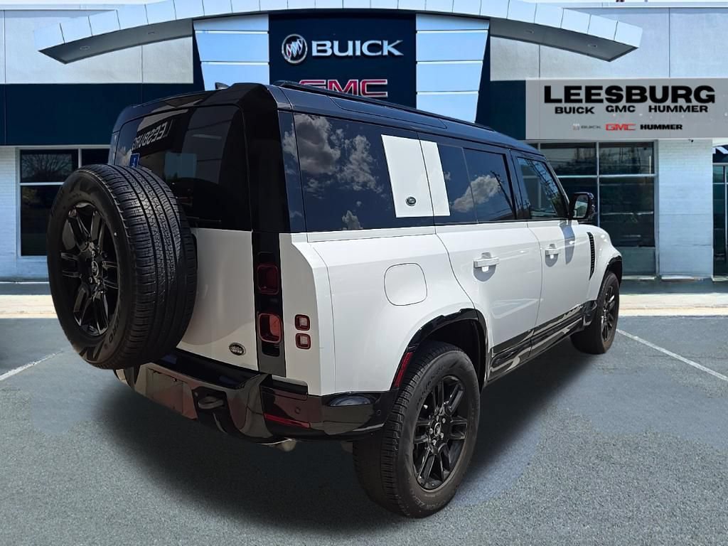 Used 2023 Land Rover Defender 110 X-Dynamic SE AWD/4WD image 7