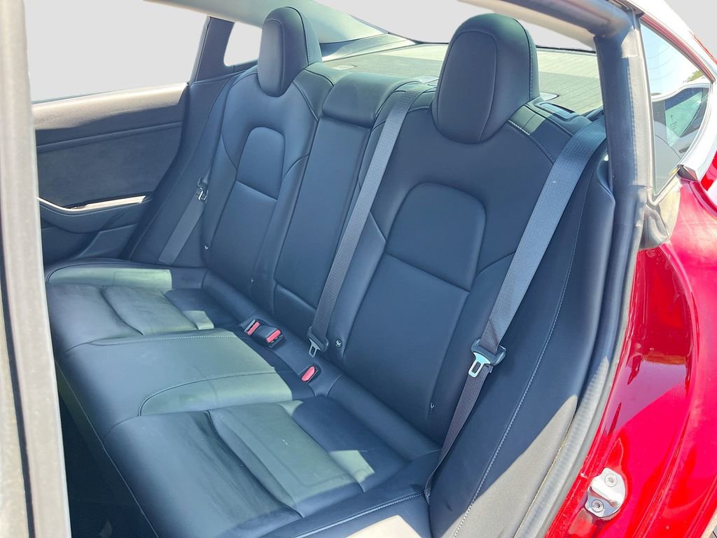 Used 2018 Tesla Model 3 Long Range RWD image 23
