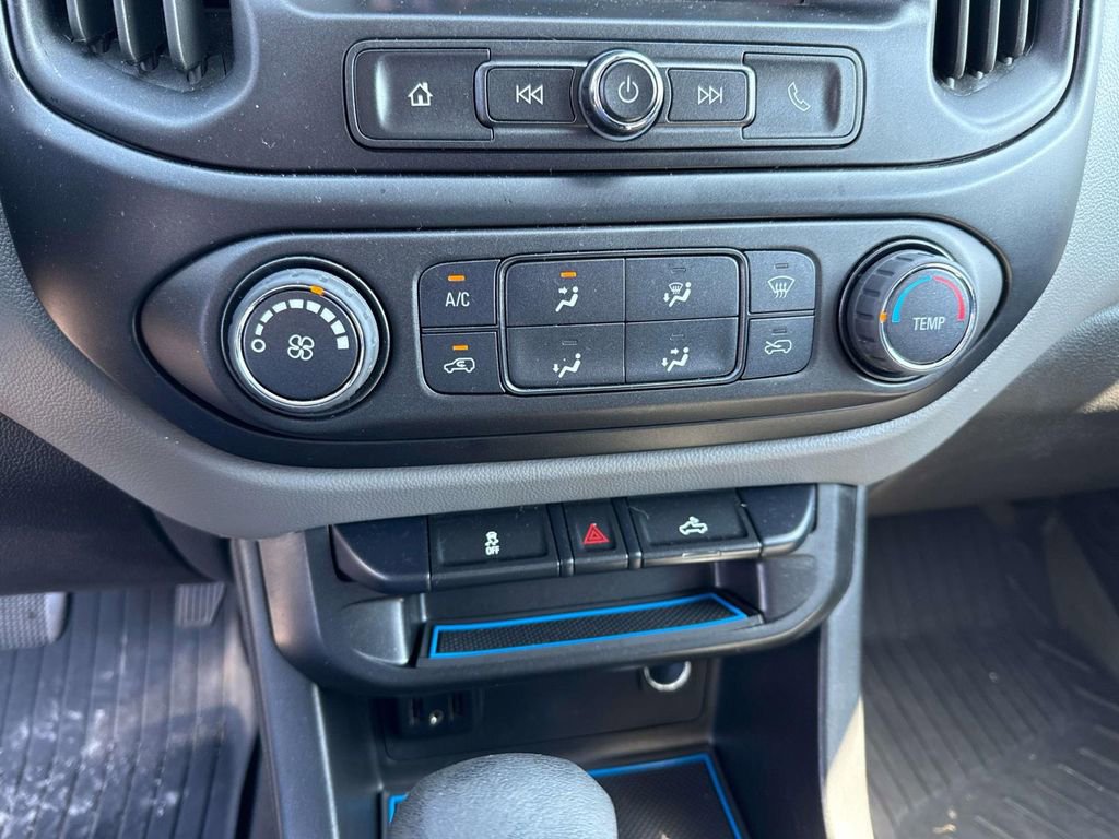 Used 2022 Chevrolet Colorado W/T w/ Custom Special Edition RWD image 32