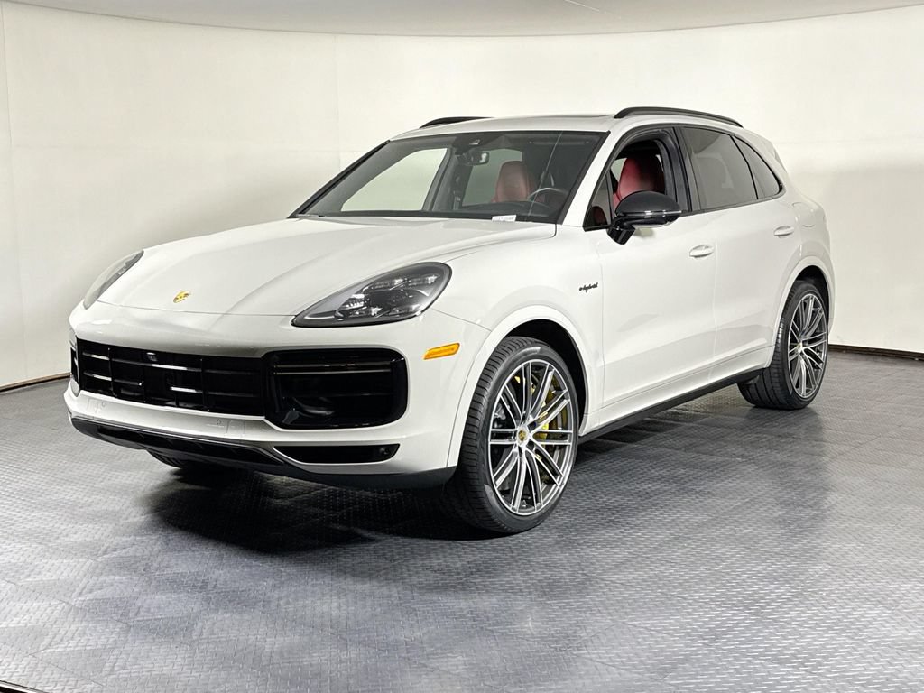 Certified 2023 Porsche Cayenne Turbo S AWD/4WD video 1