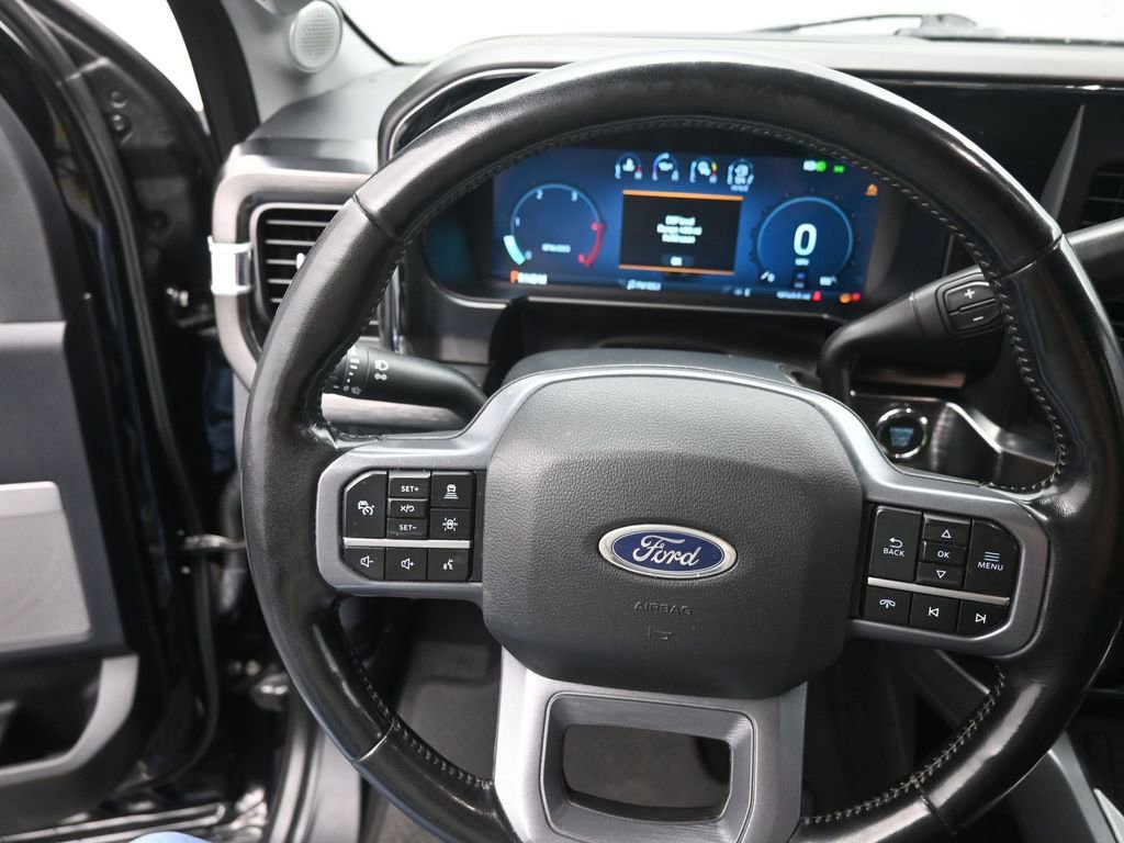 Used 2024 Ford F350 Lariat w/ Lariat Ultimate Package image 32