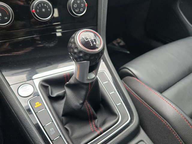 Used 2019 Volkswagen GTI SE w/ SE Experience Package image 12