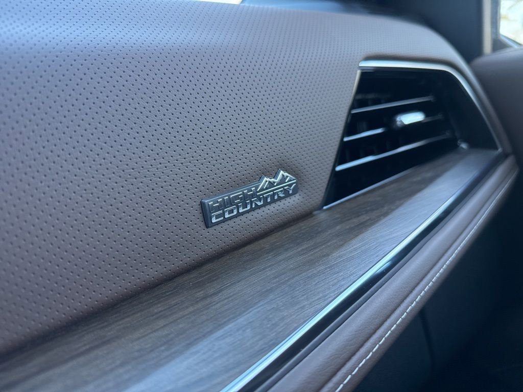 New 2026 Chevrolet Tahoe High Country image 38