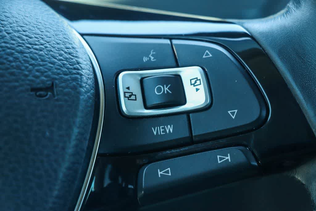 Used 2019 Volkswagen Tiguan SE FWD image 22