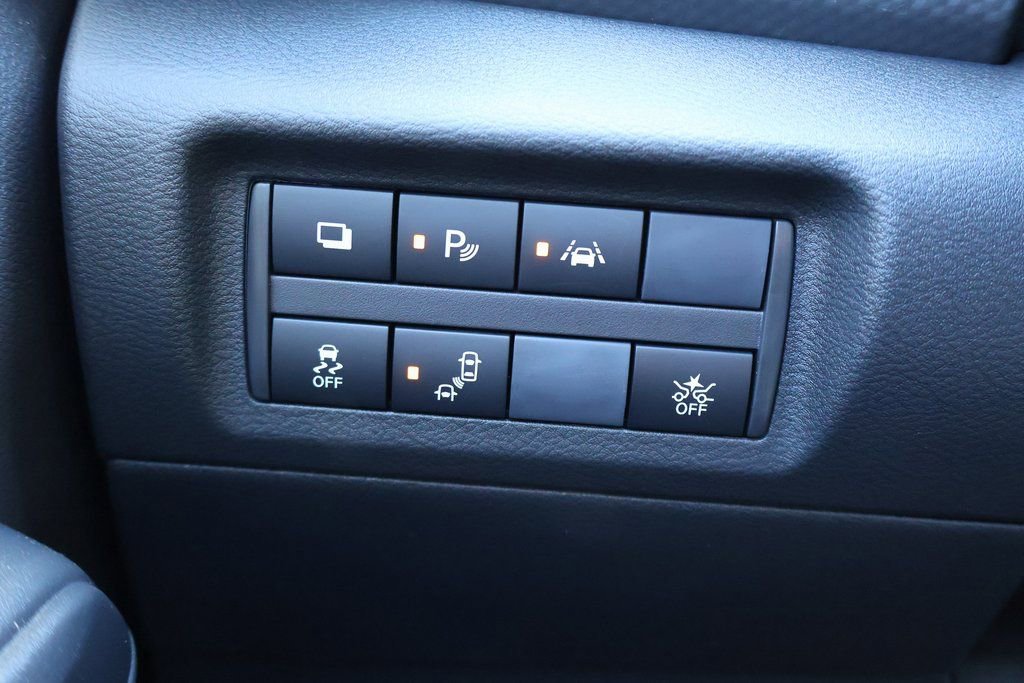 New 2025 Nissan Kicks Play S image 15