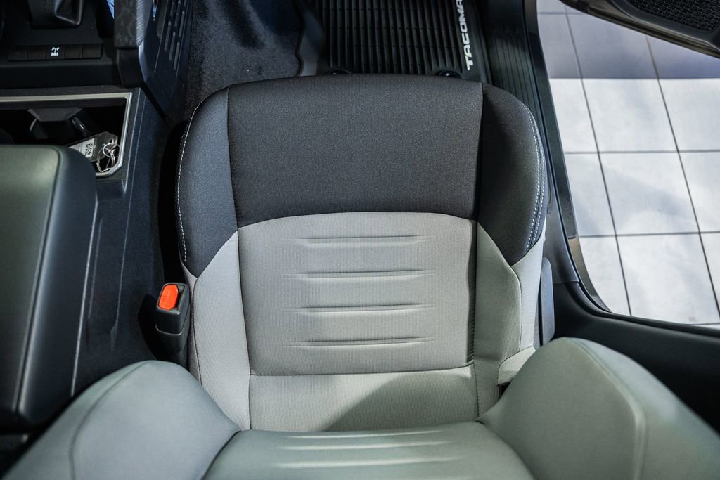 New 2026 Toyota Tacoma TRD Off-Road image 32