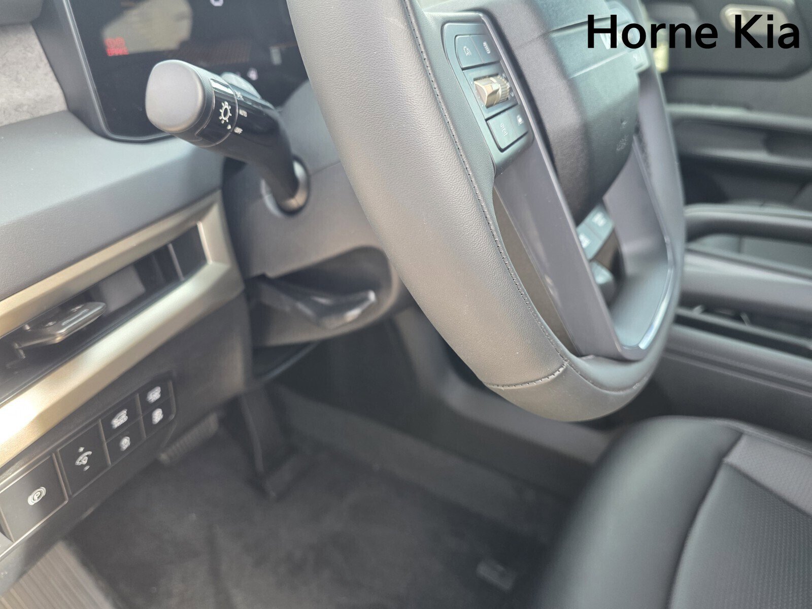 New 2027 Kia Telluride S image 13