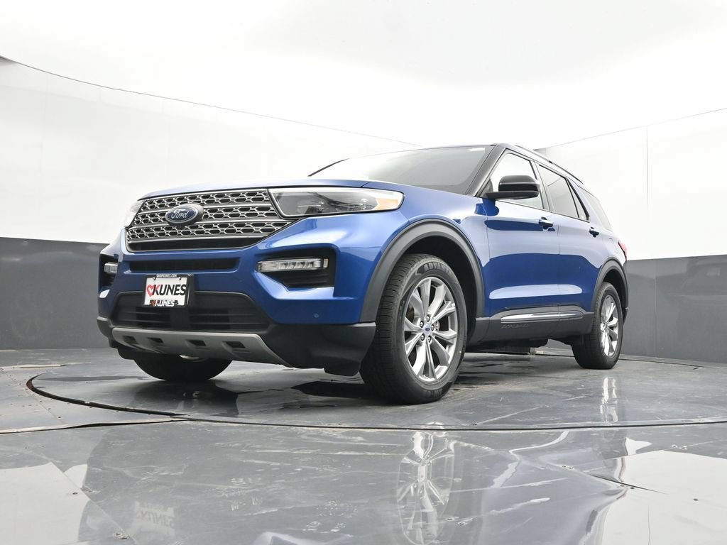 Used 2023 Ford Explorer Limited AWD/4WD image 46