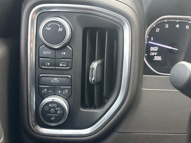 Used 2019 GMC Sierra 1500 SLE w/ SLE Value Package image 23