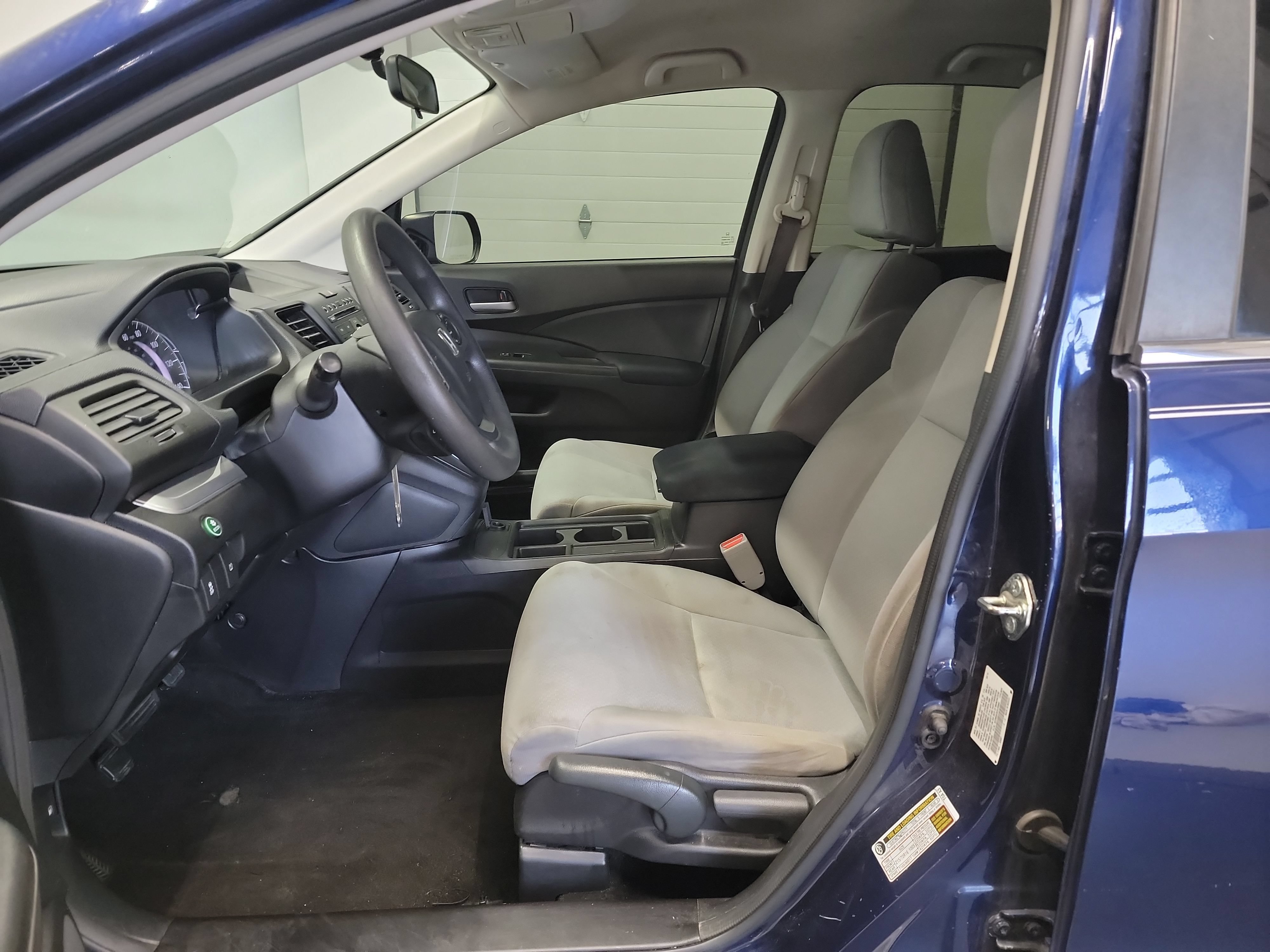 Used 2015 Honda CR-V LX image 12