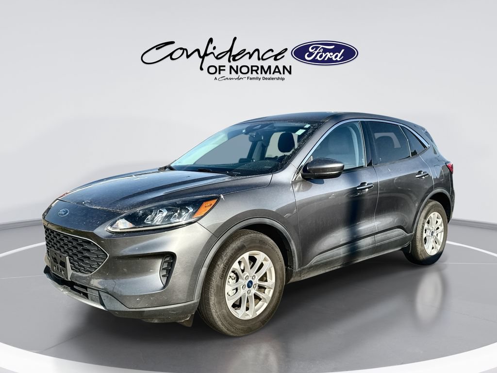 Used 2021 Ford Escape SE FWD image 1