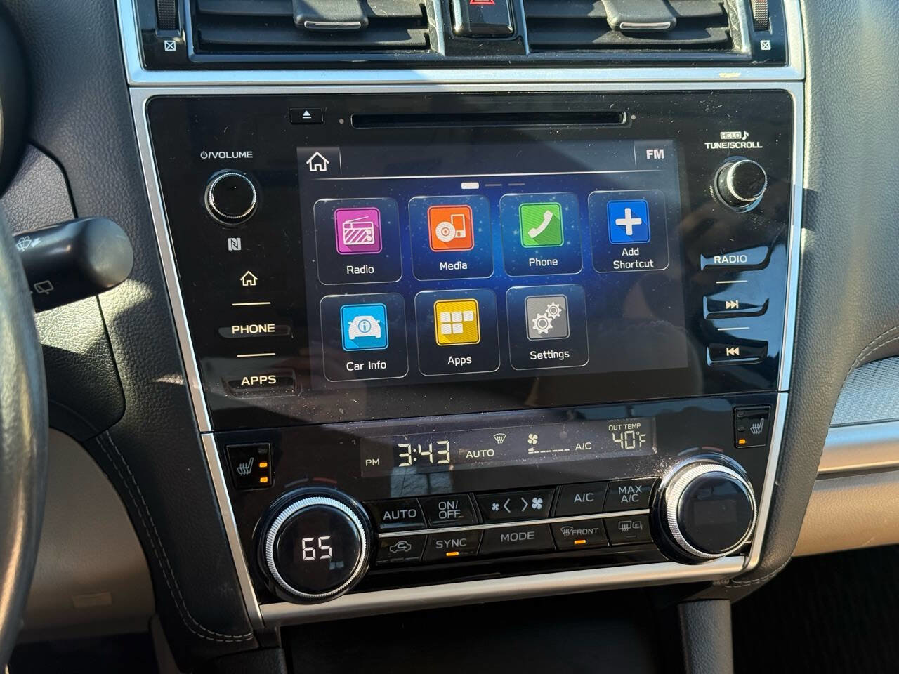 Used 2018 Subaru Outback 2.5i Premium image 28