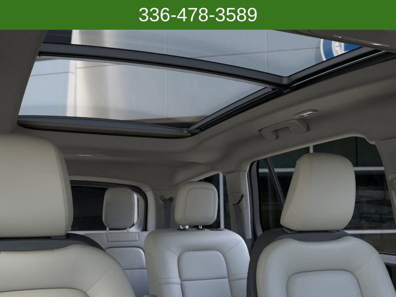 New 2025 Lincoln Aviator 2WD image 22